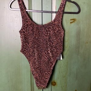 Fashion Nova Jungle Destination One Piece Swimsuit Sparkle Leopard Size XS